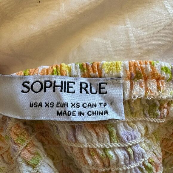 Sophie Rue Yellow Crop Blouse with Tie Front and Short Sleeves - Picture 2 of 5